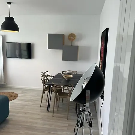 Apartment Velier Lake View *