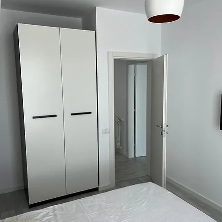 Apartment Velier Lake View