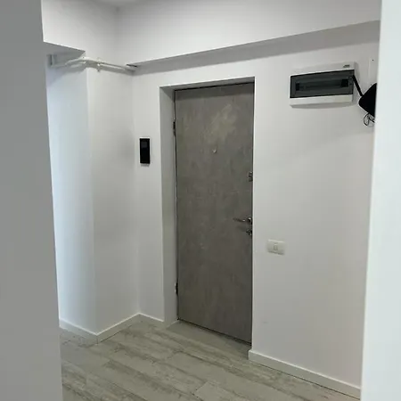 Apartament Velier Lake View *