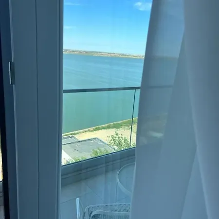 Velier Lake View * Mamaia