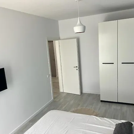 Velier Lake View Apartament